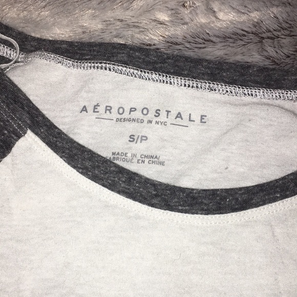 BUNDLE: 2 long sleeve shirts - Picture 5 of 5